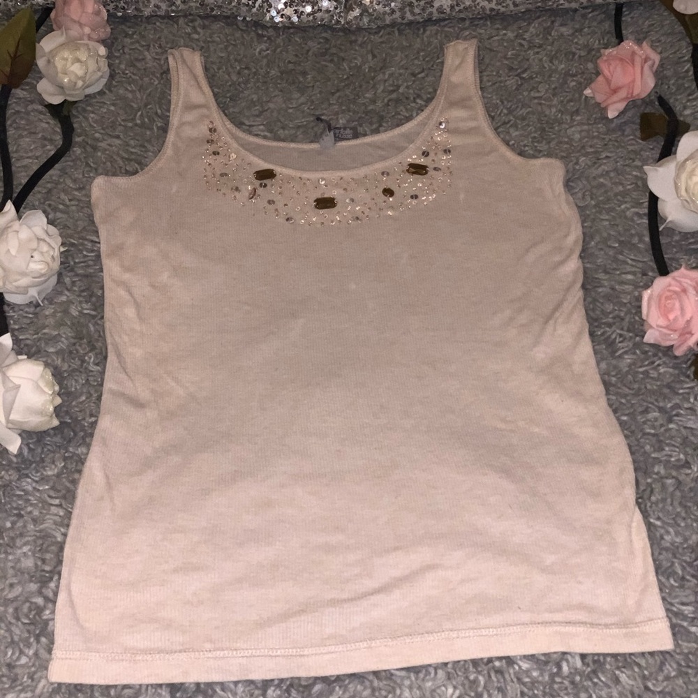 Woman Charlotte Russe tank top
